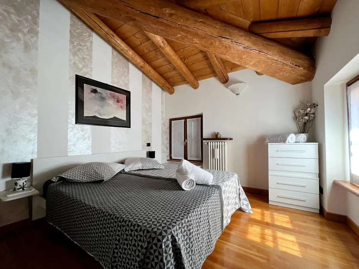 Appartamento Casa Cele Garda  0*, Garda (Verona) Italia